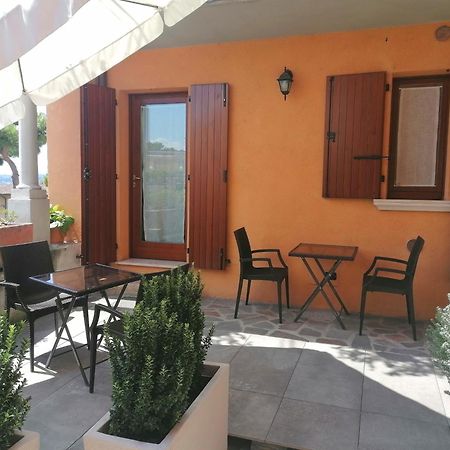 B&B Agora' Gardone Riviera Luaran gambar
