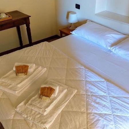 B&B Agora' Gardone Riviera Luaran gambar